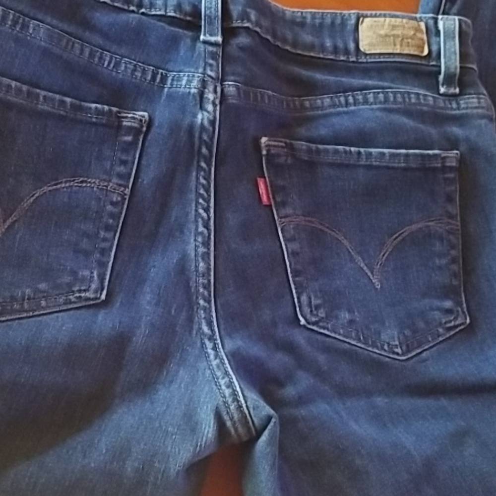 Used Levi's jeans - Picture 2 of 5